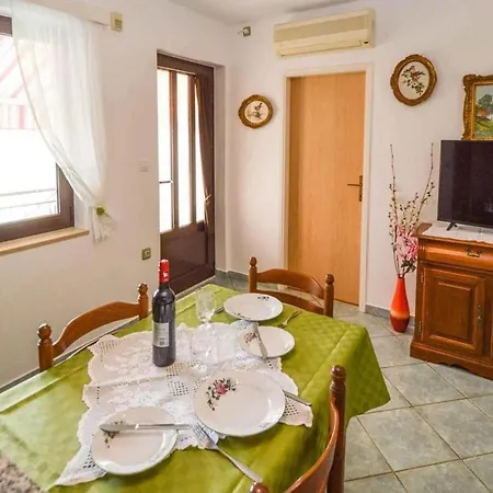 Mauro Apartment